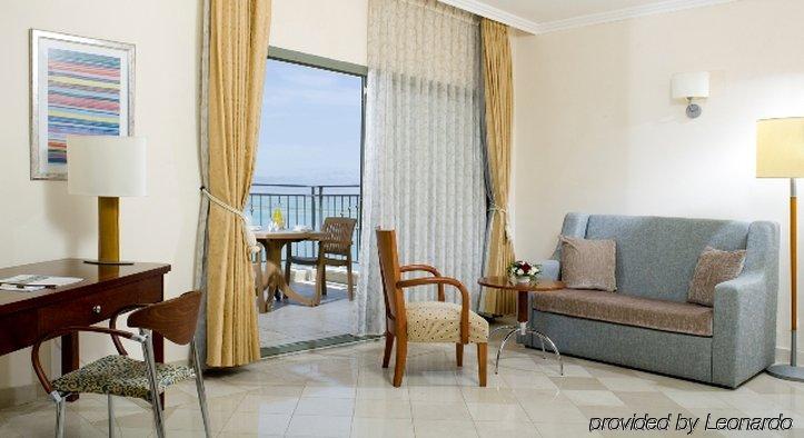 Royal Dead Sea - Hotel & Spa Ein Bokek Oda fotoğraf